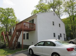 472 Cow Hill Rd APT 3, Mystic, CT 06355