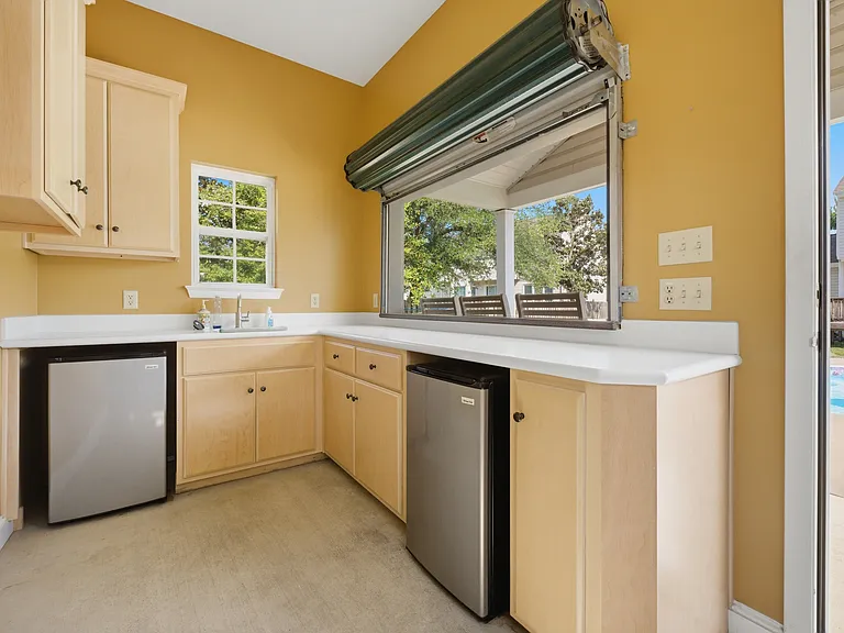 103 Jessica Dr — Photo 38