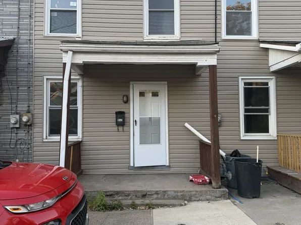 901 Cliff St, Braddock, PA 15104