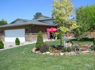 10 Chautard Ct, Pueblo, CO 81005