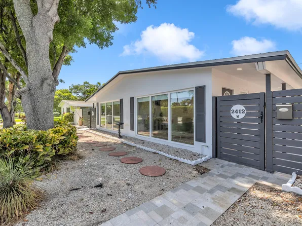 2412 NE 4th St APT W, Pompano Beach, FL 33062
