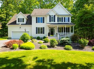 3 Cambridge Ct, Wappingers Falls, NY 12590