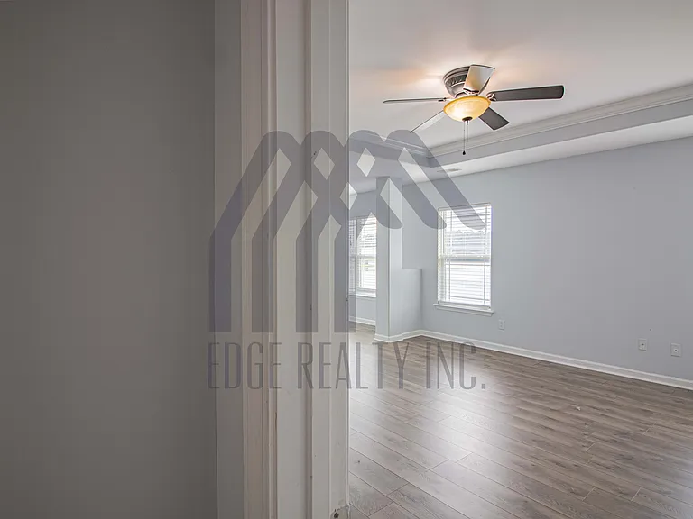 110 Spring Lakes Dr — Photo 37
