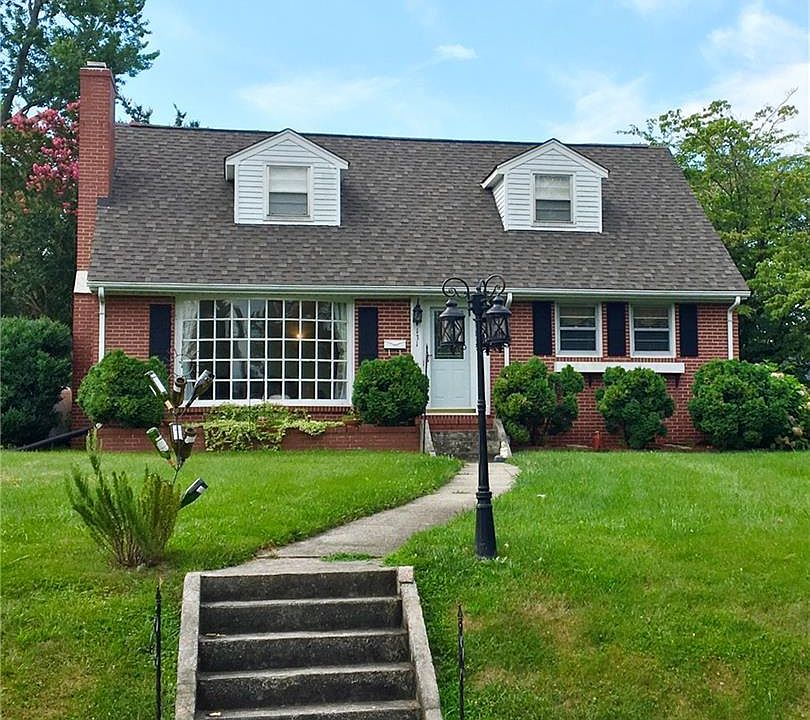 1st image of 131 Taylor St
