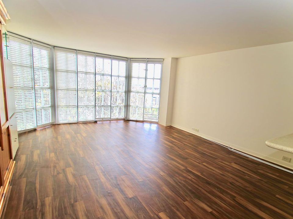 1st image of 1255 California St Unit 202
