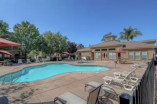 5350 Dunlay Dr Photo 1