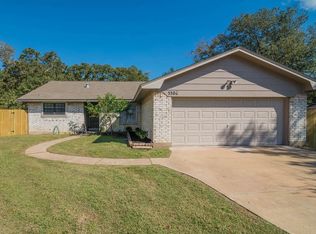 3306 Santa Fe Trl, Bryan, TX 77803