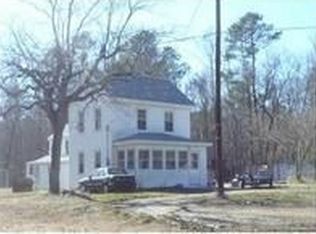 10147 Line Fence Rd, Hayes, VA 23072