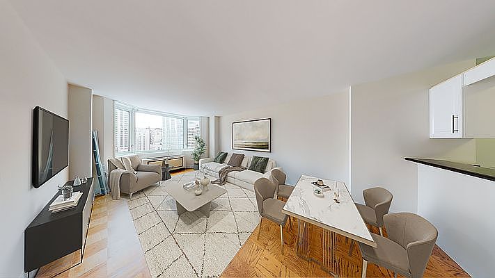 1st image of 400 E 71st St APT 12c