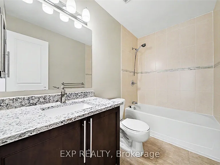 472 Temiskaming Cres — Photo 22