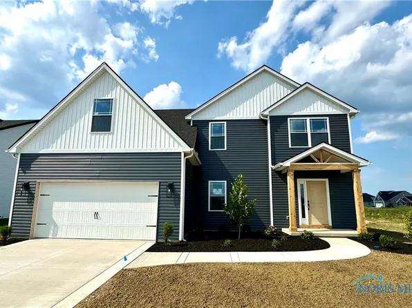 5083 Magnolia Dr, Oregon, OH 43616