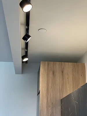 Rented by City Vista Inc | media 12