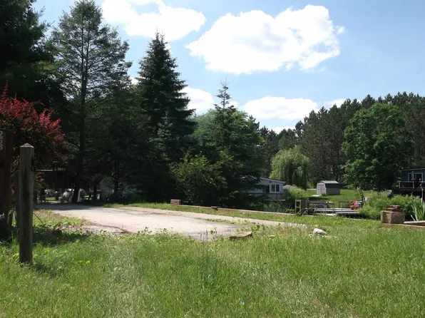 2221 Grass Lake Ave #258, Lake, MI 48632