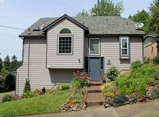 1515 Jackson St, Oregon City, OR