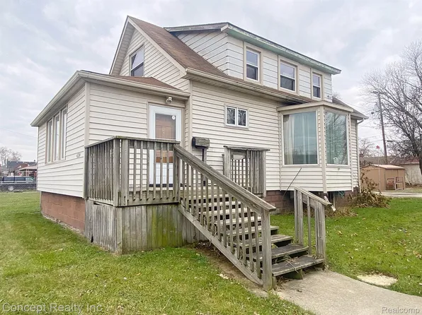 4224 Beach St, Ecorse, MI 48229