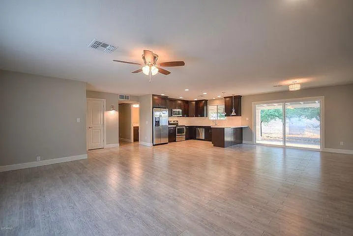 8726 E Montebello Ave — Photo 9