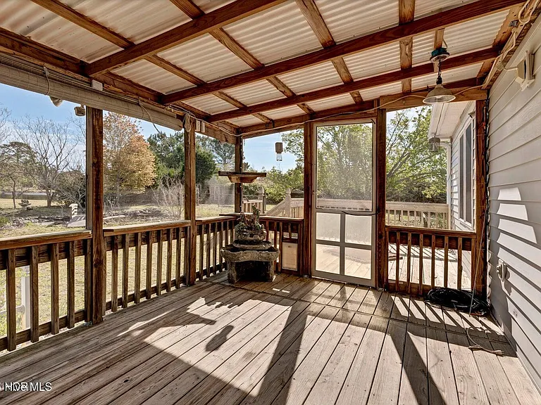 250 Quarter Horse Ln — Photo 14