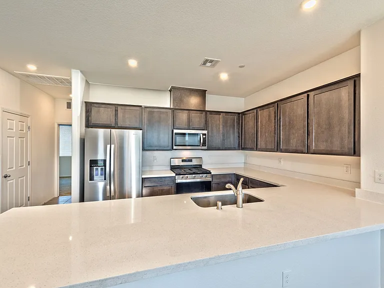 1116 Tektite Ave — Photo 8