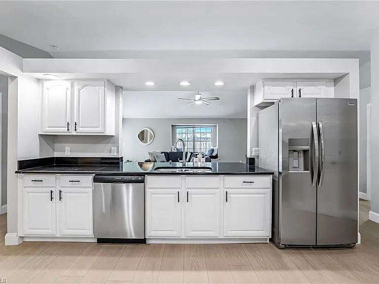 45 Wickliffe Dr — Photo 12