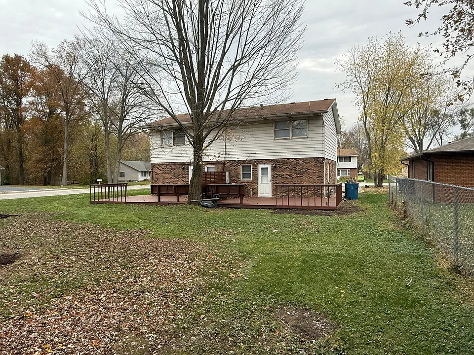 Huge Yard