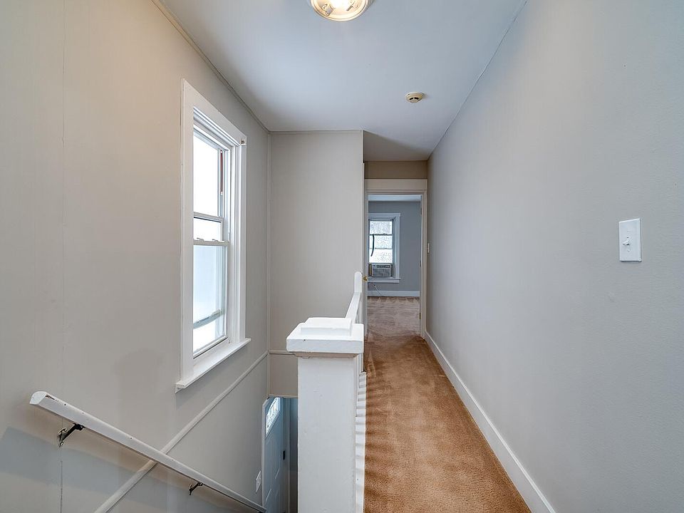 1st image of 13 Crawford St #A & B