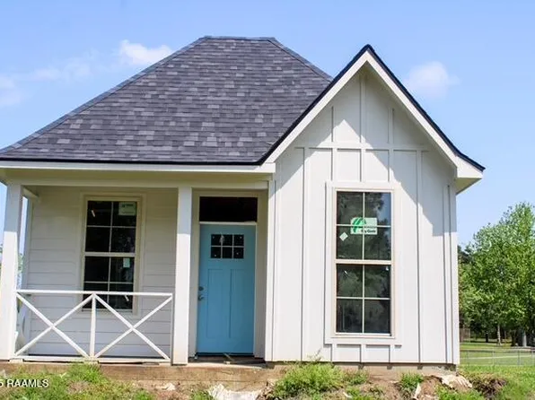 704 W Willow St, Lafayette, LA 70501