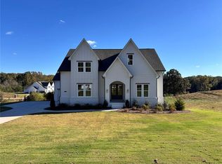 8420 Creekside Overlook Dr, Gainesville, GA 30506