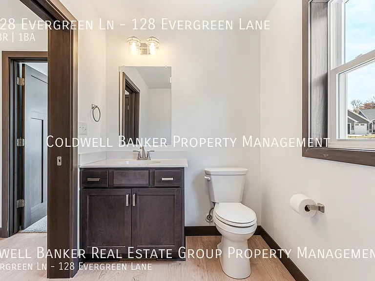 128 Evergreen Ln #128 EVERGREEN LANE — Photo 16