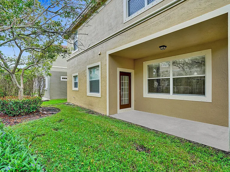 12645 NW 8th Ct — Photo 28