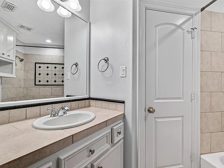 20637 Eagle Wood Trace Dr — Photo 31