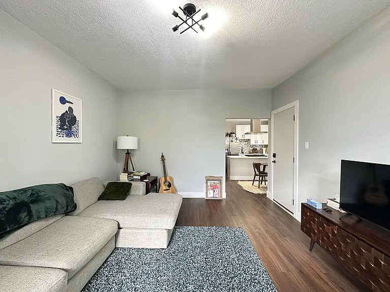 1721 N Mozart St #2 — Photo 11