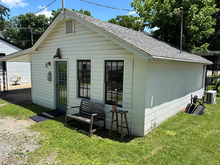 1720 Greenwood Ave #B — Photo 12