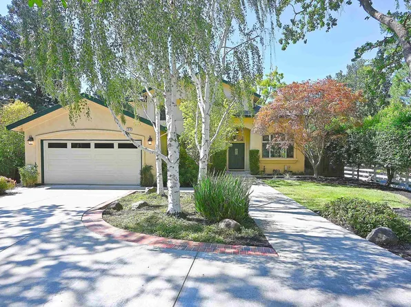 204 Sequoia Ave, Walnut Creek, CA 94595