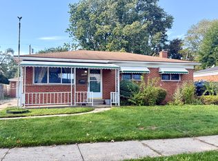 25059 Roan Ave, Warren, MI 48089