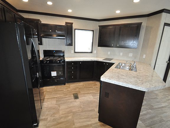 KITCHEN - 2