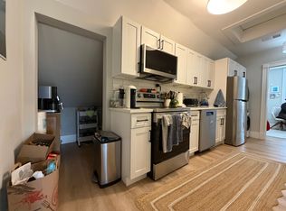 68-70 L St #3, Boston, MA 02127