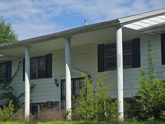 2nd image of 3013 W Westport Rd