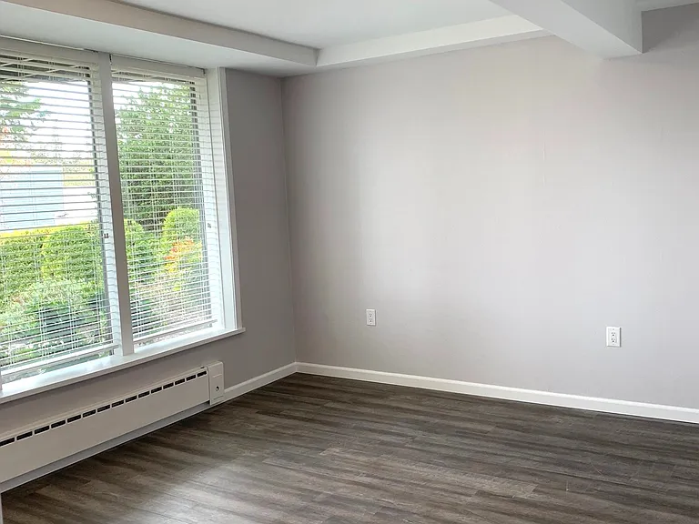 20230 23rd Pl NW — Photo 7