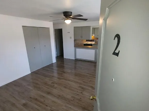 5 Orchard Park APT 2B, Phelps, NY 14532