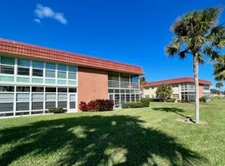 87 Crooked Tree Ln APT 102, Vero Beach, FL 32962