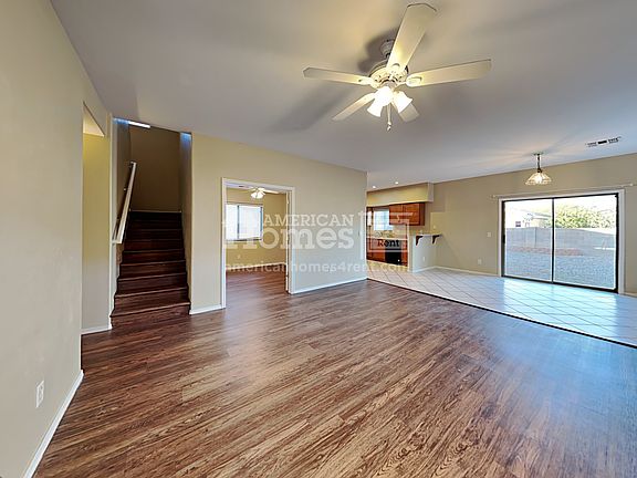 5th image of 137 E Calle Puente Lindo