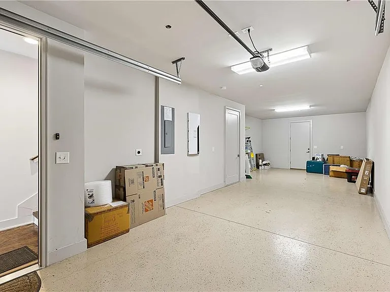 115 City View Ct NE — Photo 33