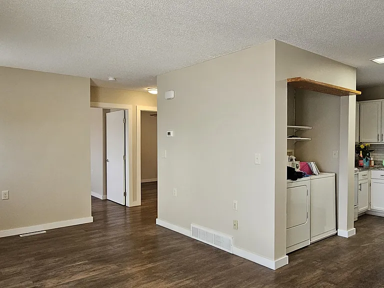 27051 S Cliff Ave — Photo 14