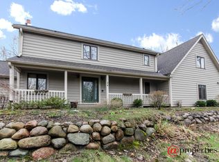 34 Sequoia Rd, Hawthorn Woods, IL 60047