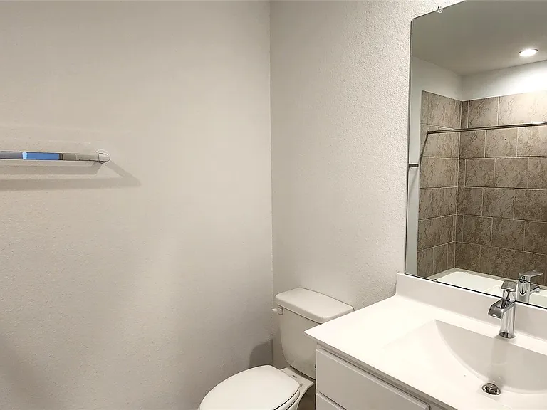 4031 Pierce Place Ln — Photo 19