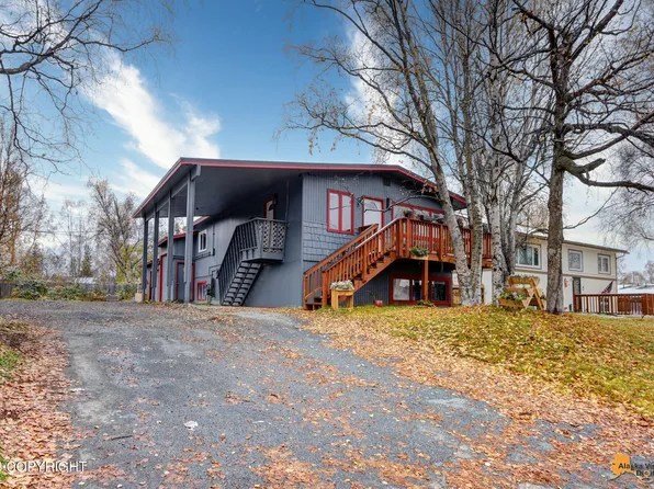 2031 Jarvis Ave, Anchorage, AK 99515