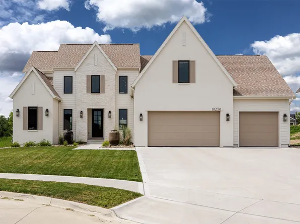 18238 Baxter Pl, Clive, IA 50325