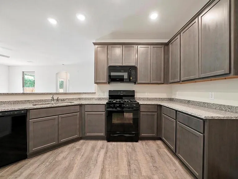 25290 Pomegranate Pl — Photo 15