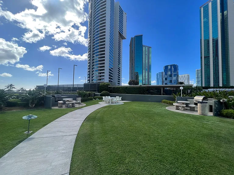88 Piikoi St #3608 — Photo 18