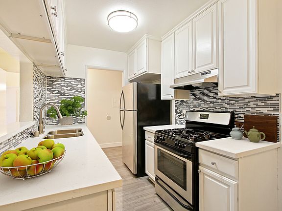 3rd image of 8561 De Soto Ave #236